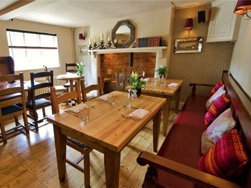 The Cherry Tree Inn Henley-on-Thames ภายนอก รูปภาพ